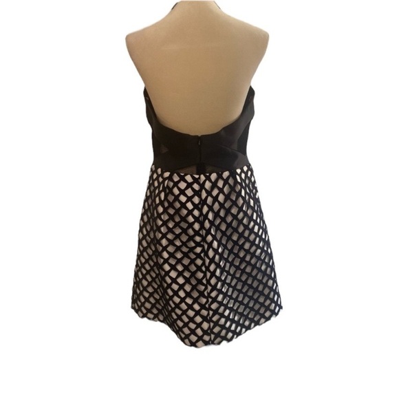 Monique Lhuillier black and white A-line halter dress Size 10 - Picture 3 of 6